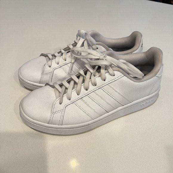 Adidas Grand Court Sneaker - Women's 8.5 | Like NEW! - Picture 3 of 8